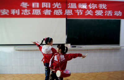 小孩子的快乐原来这么简单！