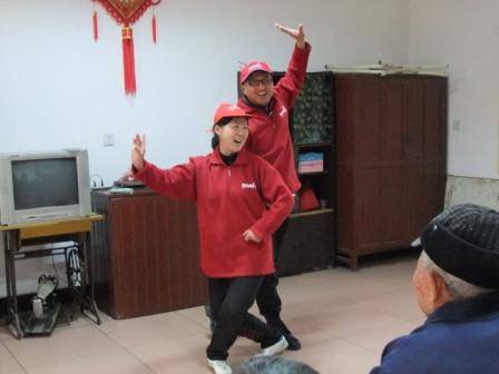 株洲：老人们笑了